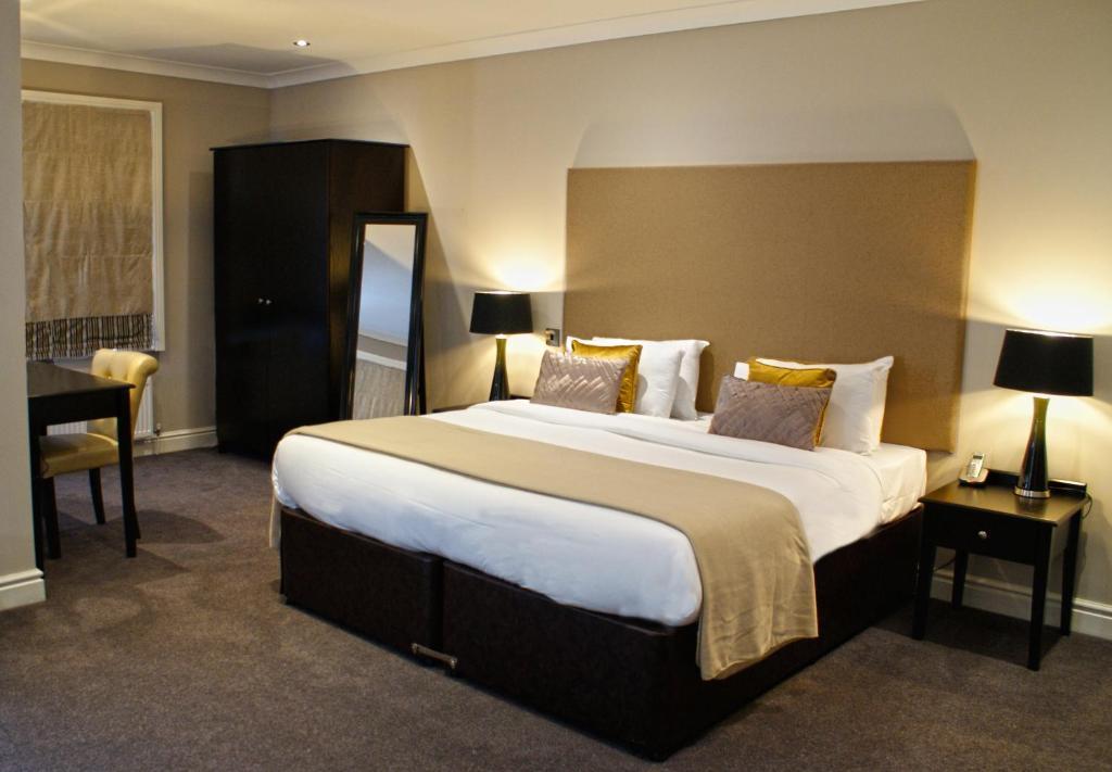 The Wyastone Cheltenham Quarto foto