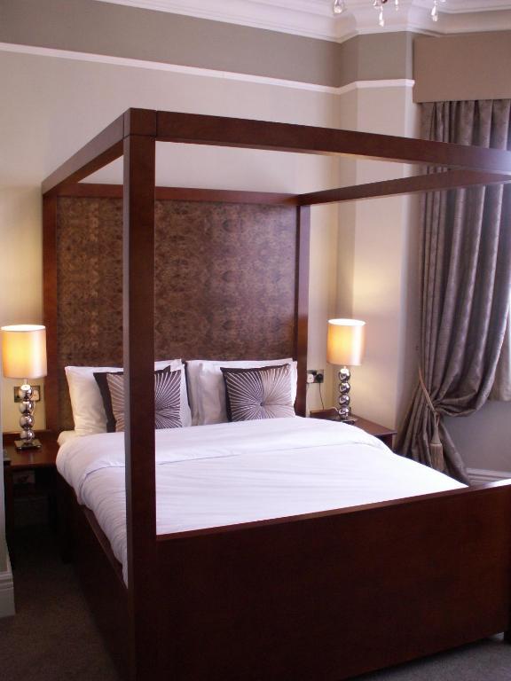 The Wyastone Cheltenham Quarto foto